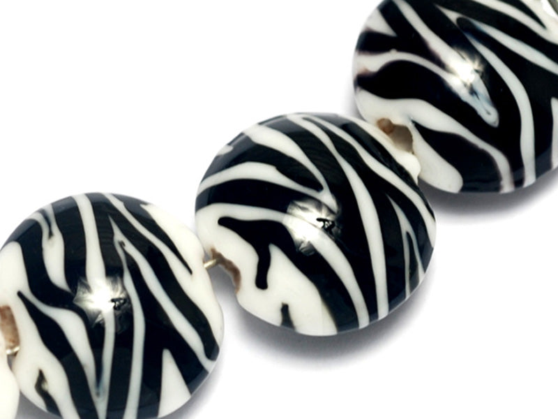 10204412 - Four Zebra Stripes Lentil Beads