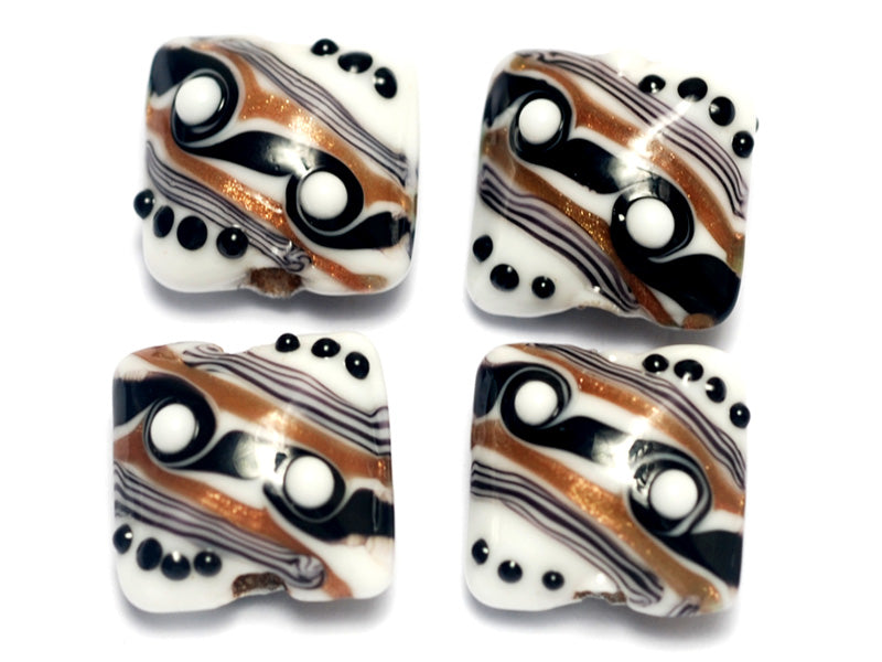 10204514 - Four Sophisticated Trio Pillow Beads