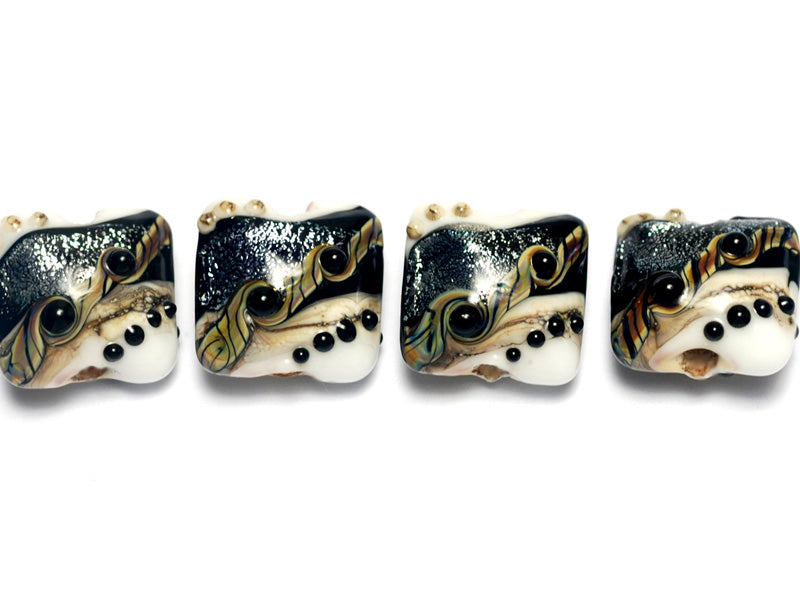 10204714 - Four Ravens Stardust Pillow Beads