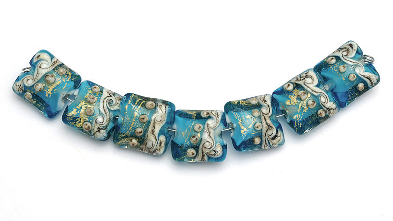 10409904 - Seven Aqua Treasure Pillow Beads