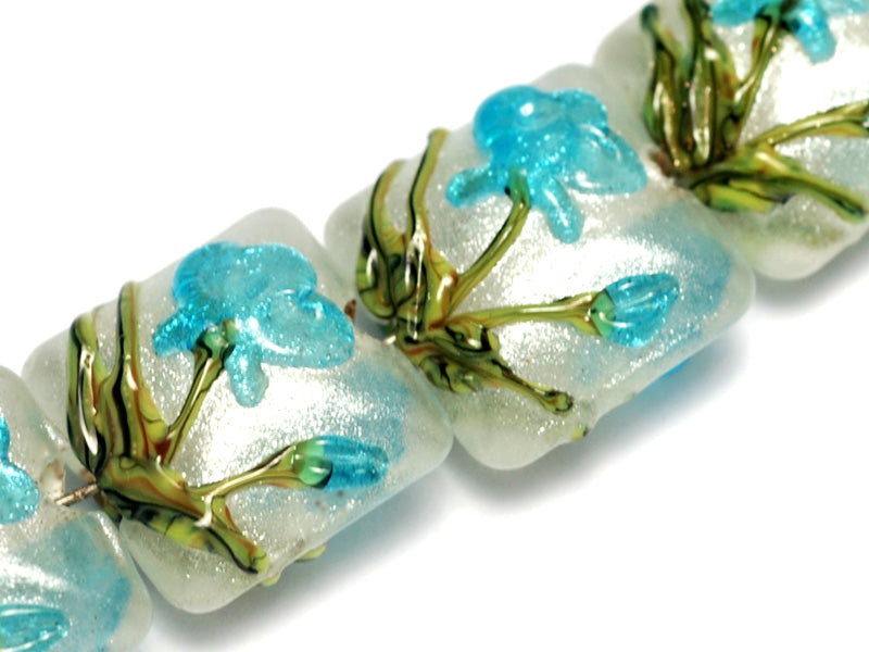 10411314 - Four Maya Blue Flower Pillow Beads