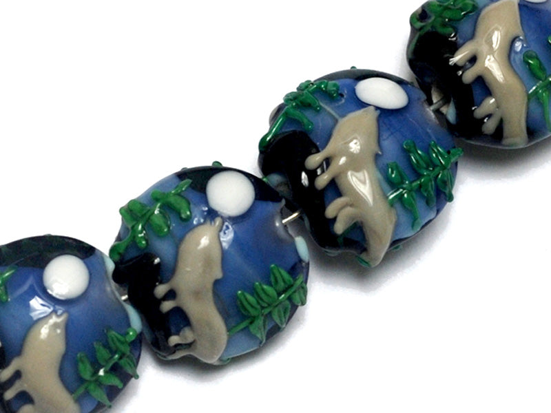 10414512 - Four Howling at the Moon Lentil Beads