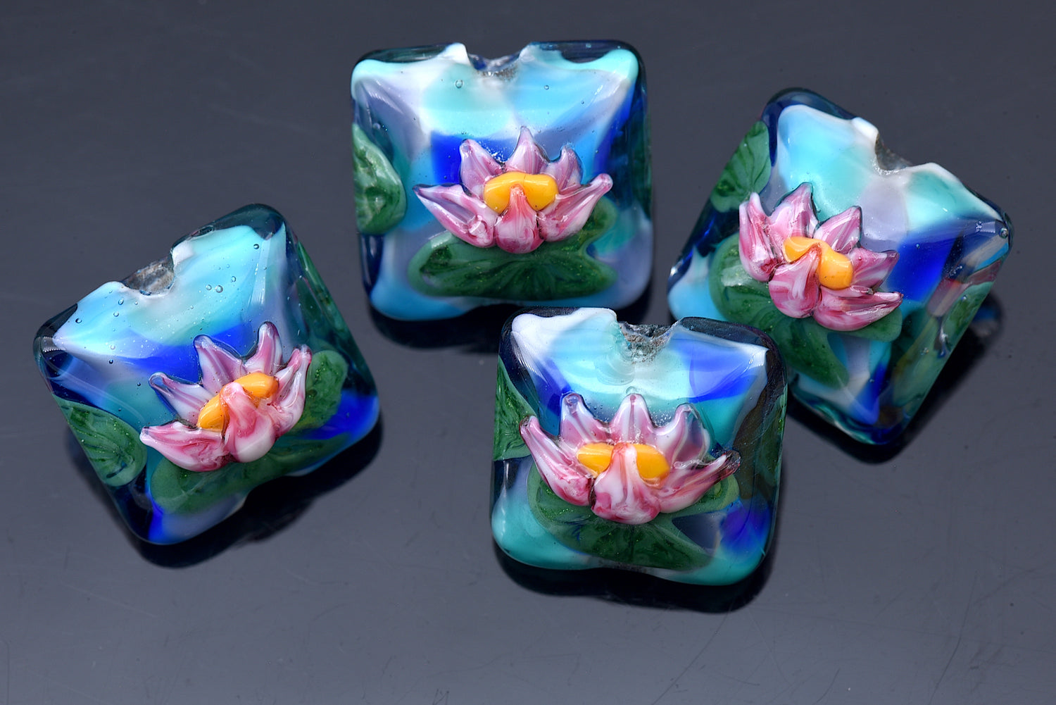 10415514 - Four Water Lily Pond Pillow Beads