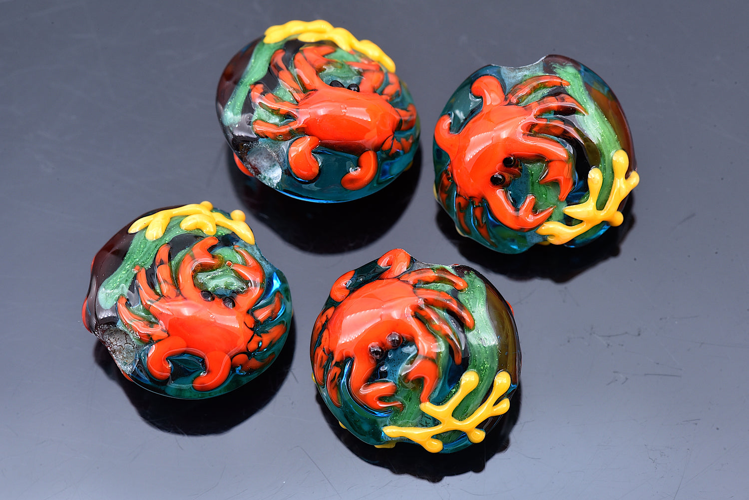 10416112 - Four Red Crab Lentil Beads