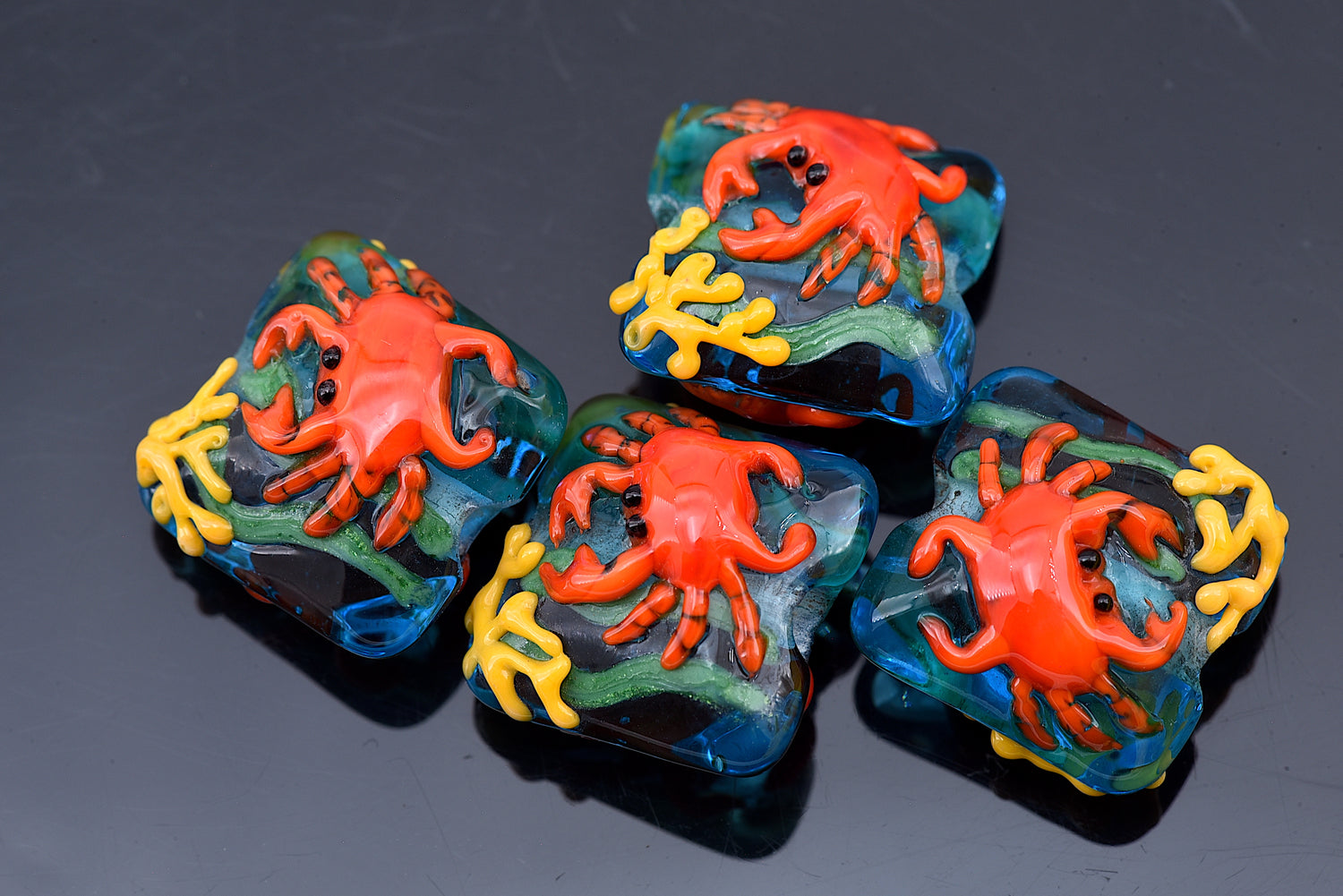 10416114 - Four Red Crab Pillow Beads