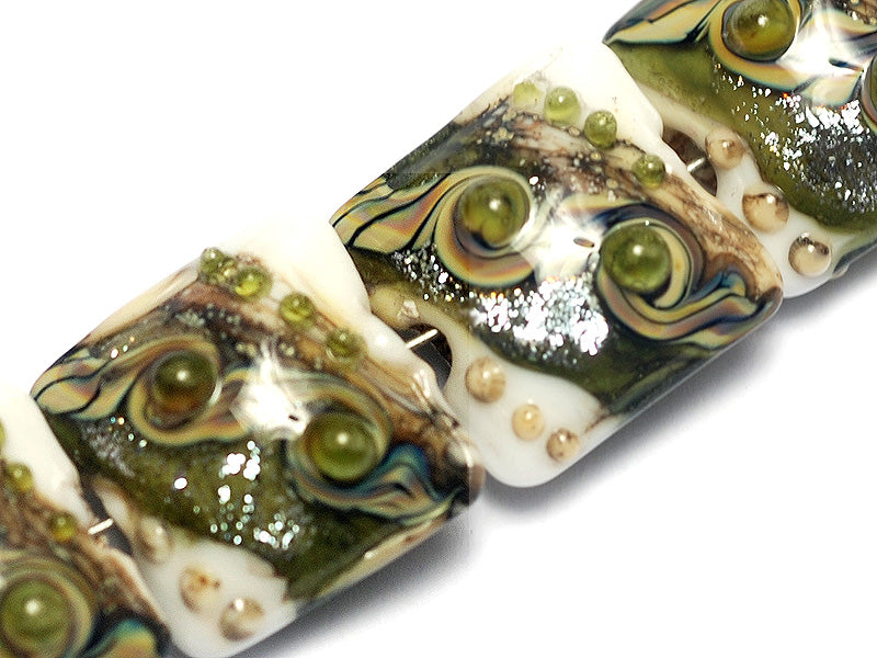10505714 - Four Olive Stardust Pillow Beads