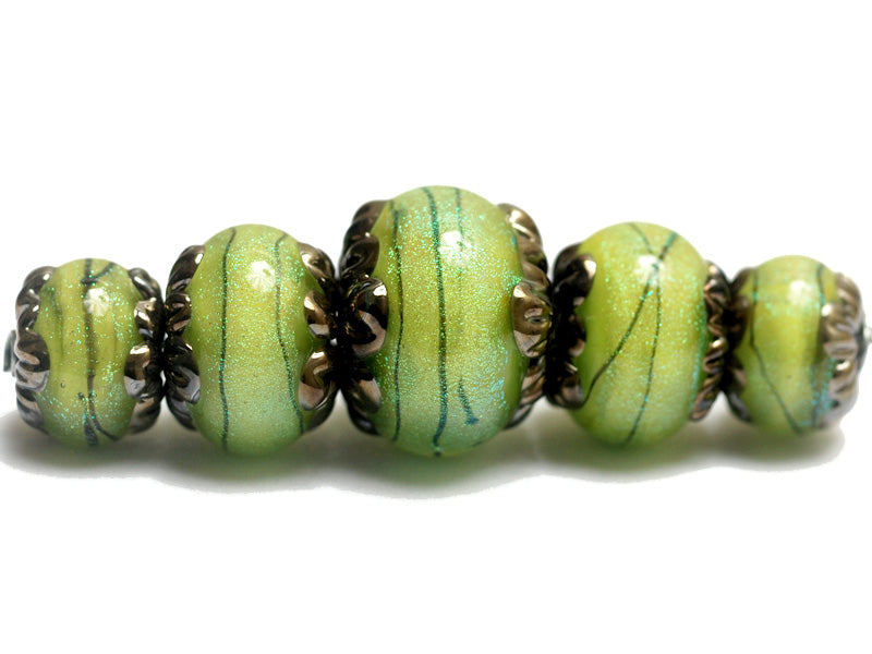 10507711 - Five Spring Green Shimmer Graduated Rondelle Beads