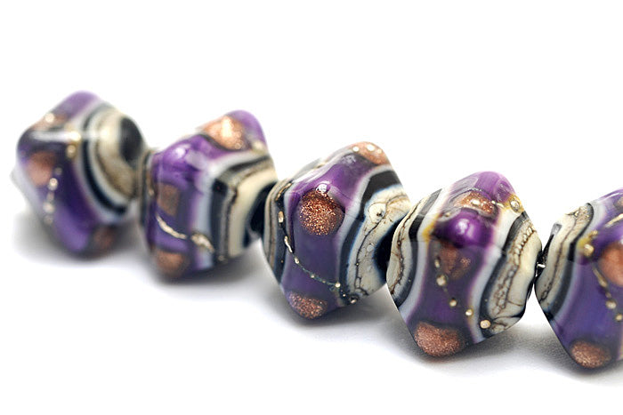 10604507 - Five Sugilite Ridge Crystal Shaped Beads