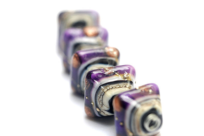 10604507 - Five Sugilite Ridge Crystal Shaped Beads