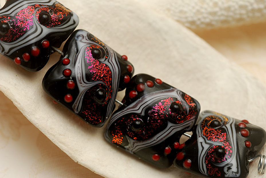 10705814 - Four Disco Night 2 Stardust Pillow Beads