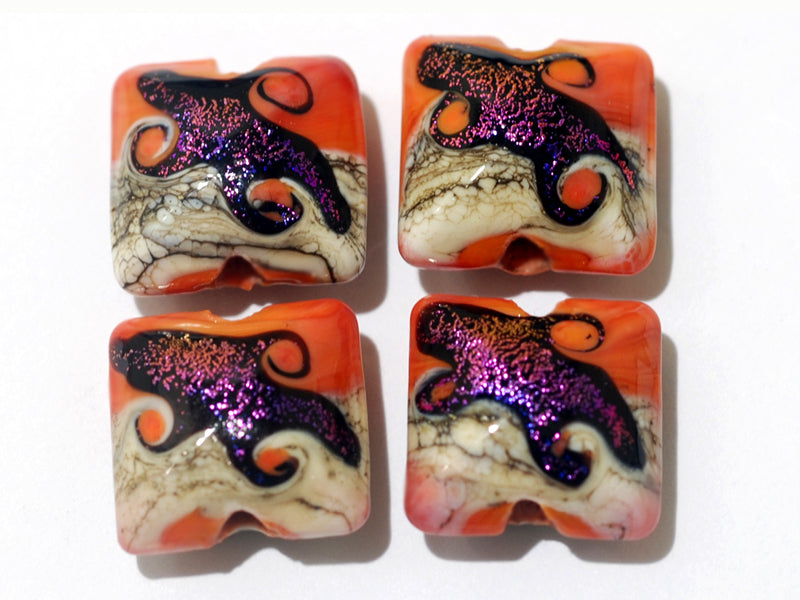 10706414 - Four Magic Moment Waves Pillow Beads