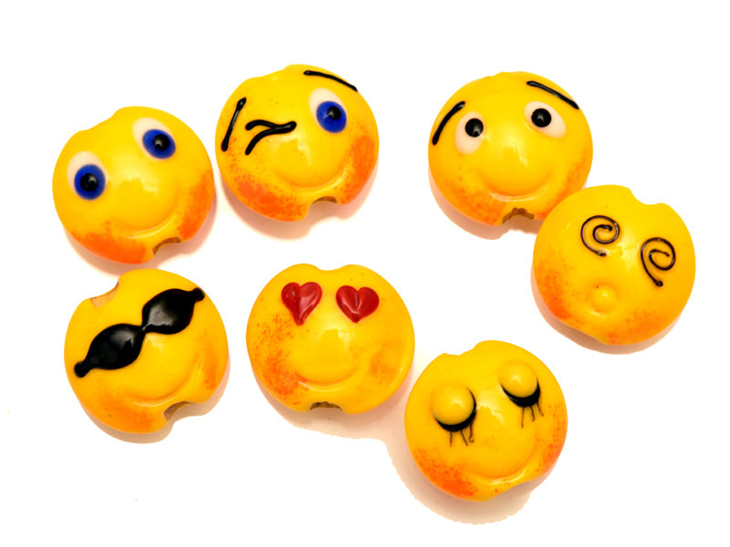 10802702 - Seven Emoji Lentil Beads