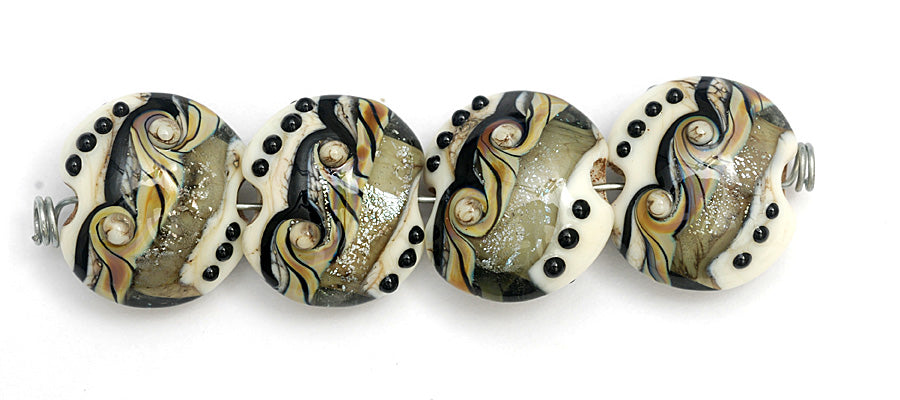 10902912 - Four Dreamers Stardust Lentil Beads