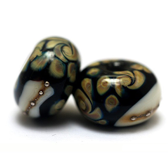 11105001 - Seven Black/Ivory & Beige Rondelle Beads
