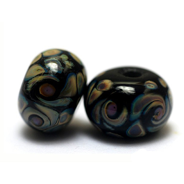11200801 - Seven Black w/Twisted Beige Rondelle Beads