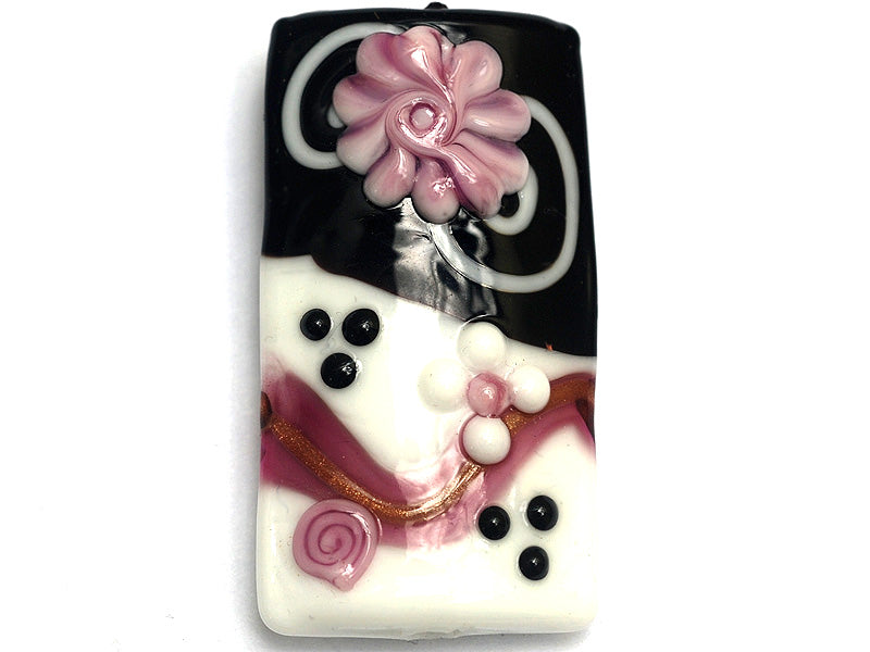 11808203 D - Black & White w/Pink Flower Kalera Focal Bead