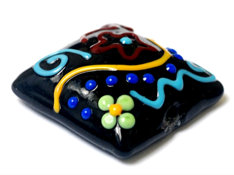 11812104 -  Black Based Fiesta Pillow Focal Bead