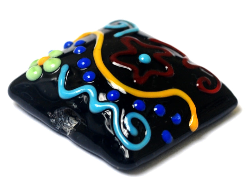 11812104 -  Black Based Fiesta Pillow Focal Bead