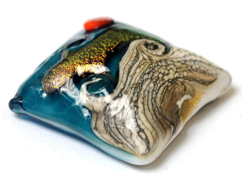 11833704 - Romantic Isle Waves Pillow Focal Bead