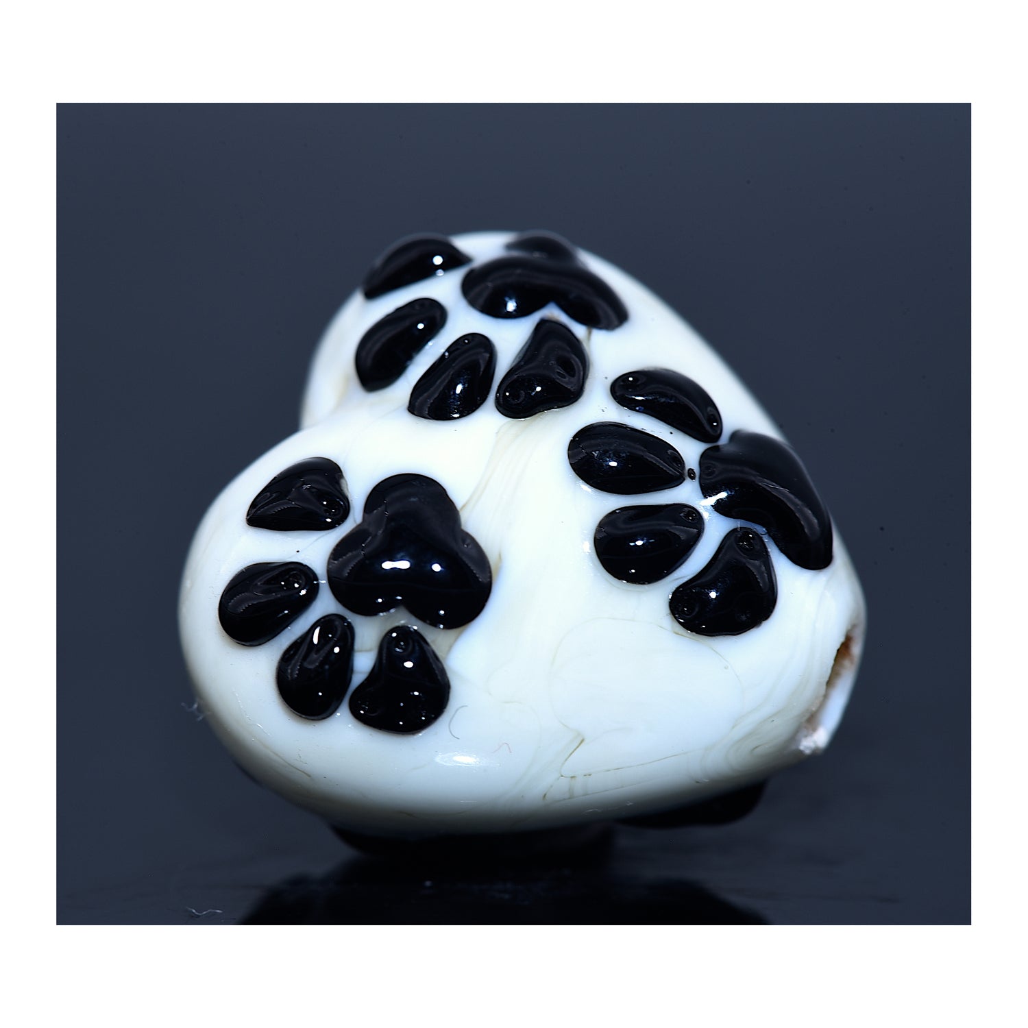 11841605 - Paw Print Heart