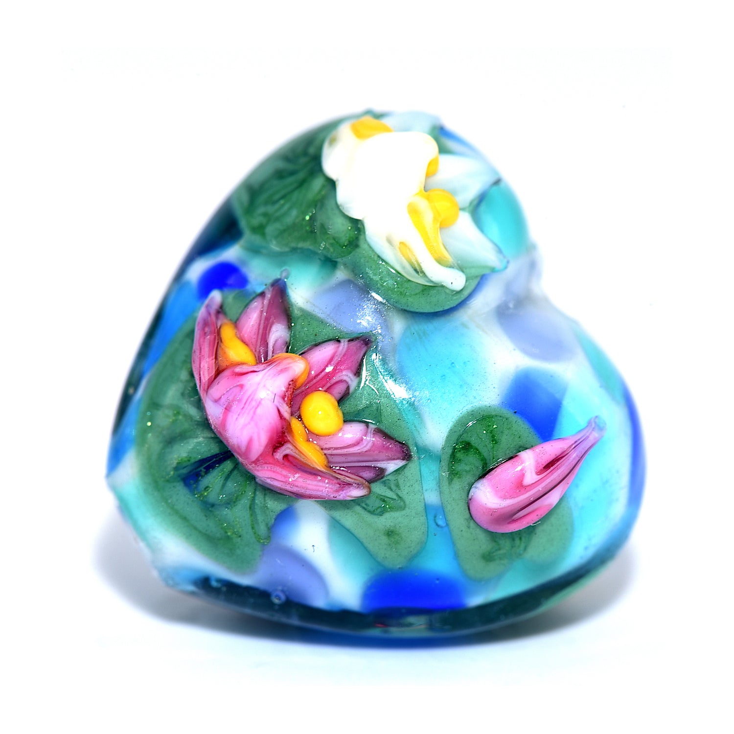 11842405 - Water Lily Pond Heart