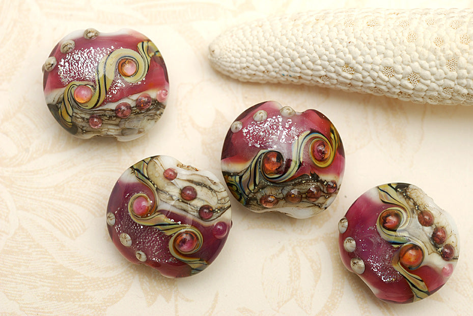 10109012 - Four Cranberry Stardust Lentil Beads