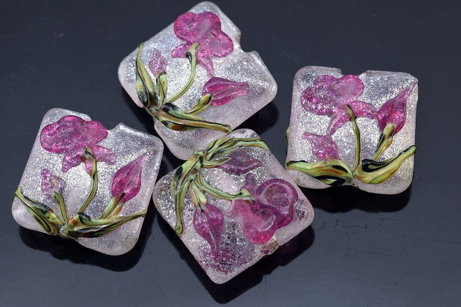 10109314 - Four Fuchsia Flower Pillow Beads