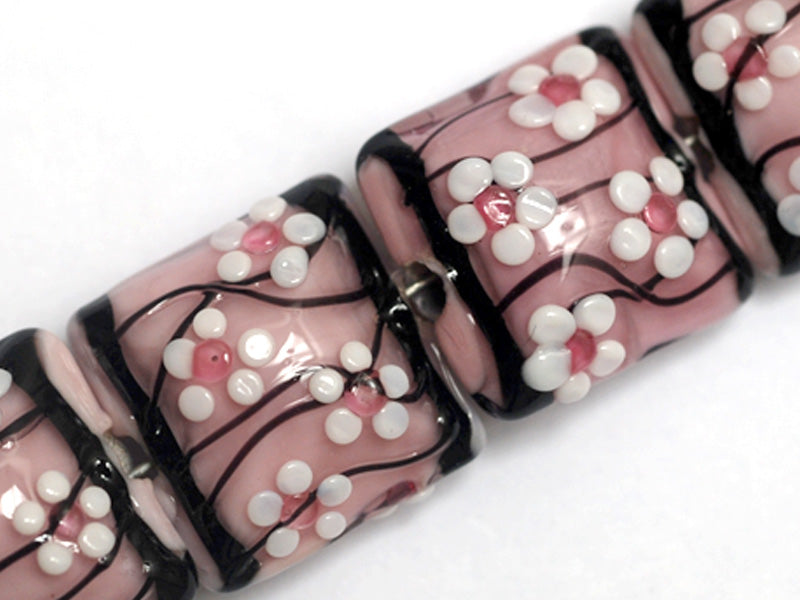 10110014 - Four Cherry Blossom Pillow Beads