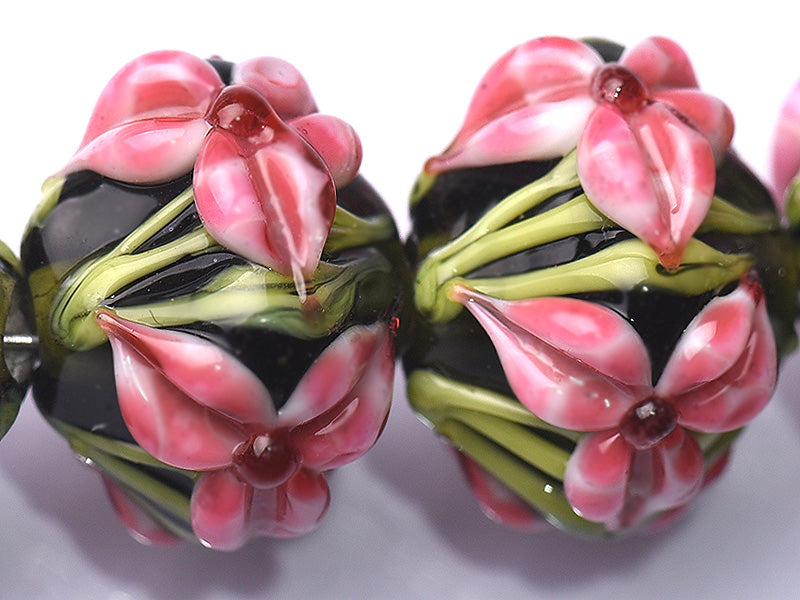 10110307 - Five Pink Iris Crystal Beads