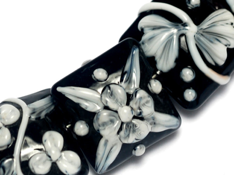 10204204 - Seven Midnight Garden Pillow Beads