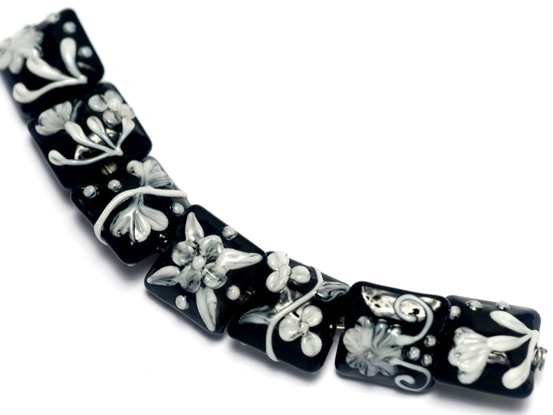 10204204 - Seven Midnight Garden Pillow Beads