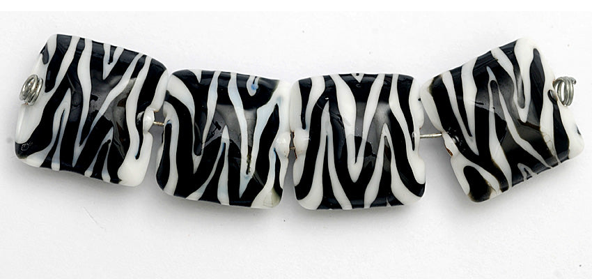 10204414 - Four Zebra Stripes Pillow Beads