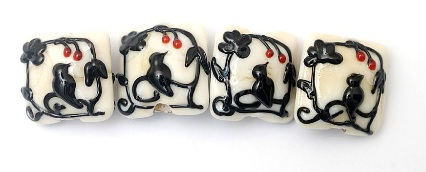 10204914 - Four Tranquility Vines Opaque Pillow Beads