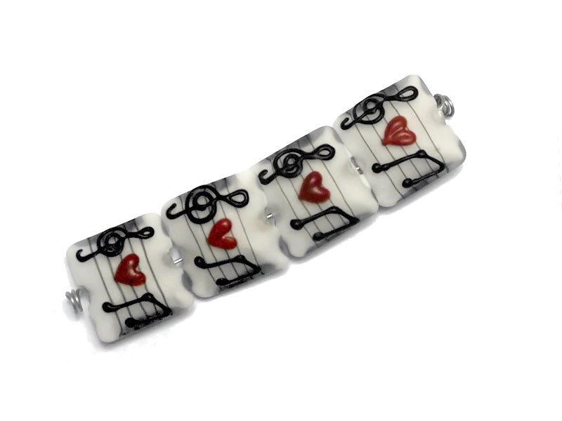 10205614 - Four Musical Love Notes Pillow Beads