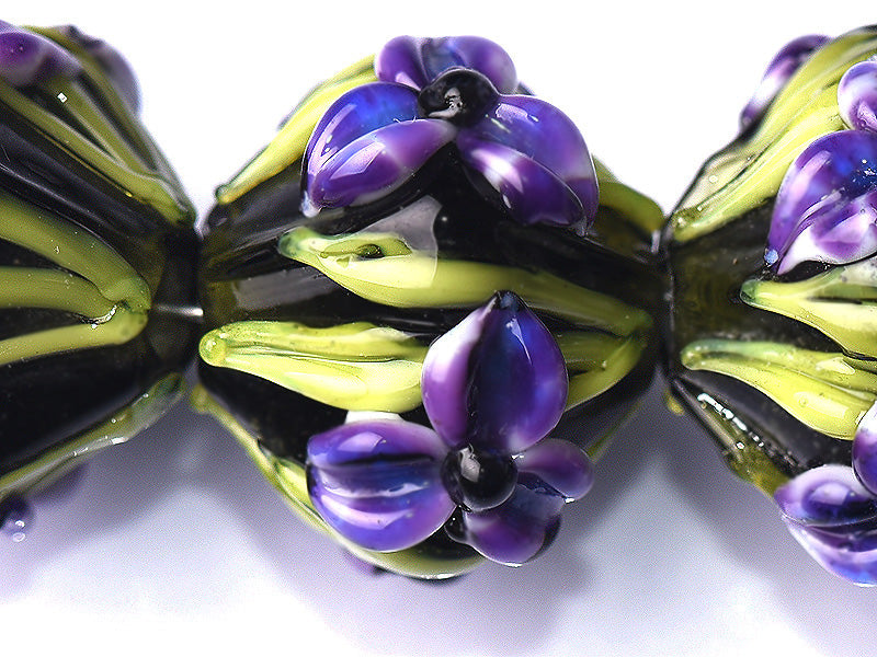 10205707 - Five Purple Iris Crystal Beads