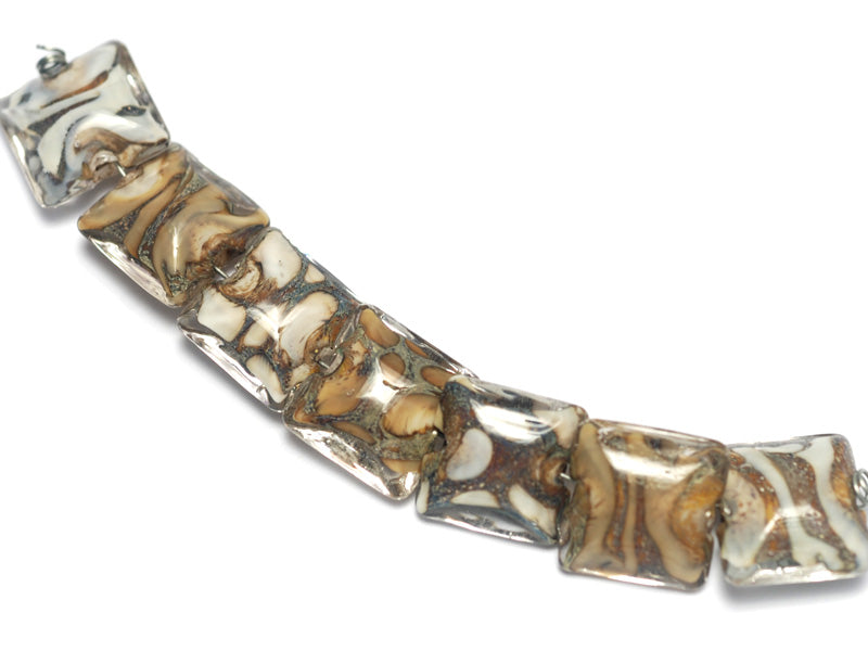 10303404 - Seven Ivory within Crystal Clear Pillow Beads