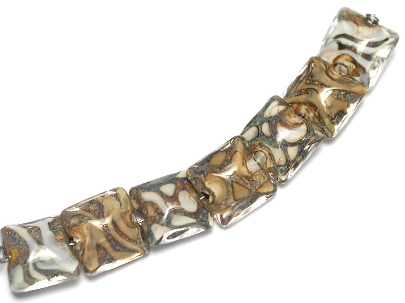 10303404 - Seven Ivory within Crystal Clear Pillow Beads
