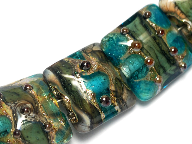10406704 - Seven Ocean Blue w/Silver Foil Pillow Beads