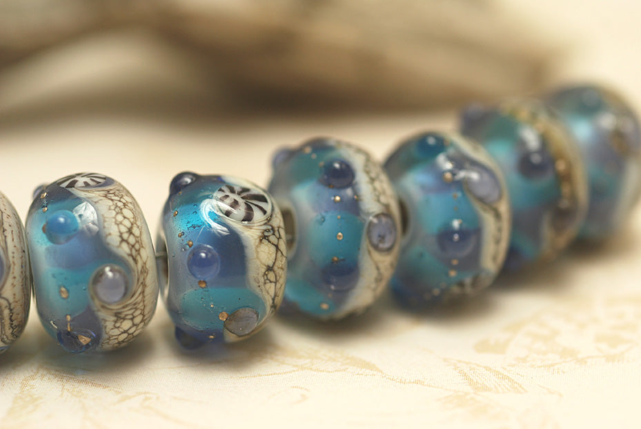10407101 - Seven Seashell Beach Rondelle Beads
