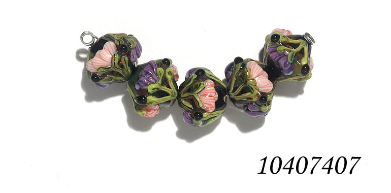 10407407 - Five Pink & Purple Floral Crystal Beads