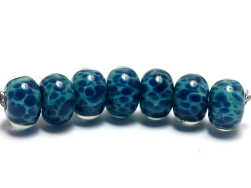 10408601 - Seven Teal Blue Free Style Rondelle Beads