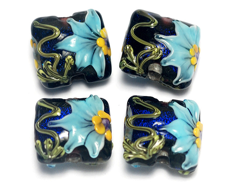 10411214 - Four Azure's Elegance Pillow Beads