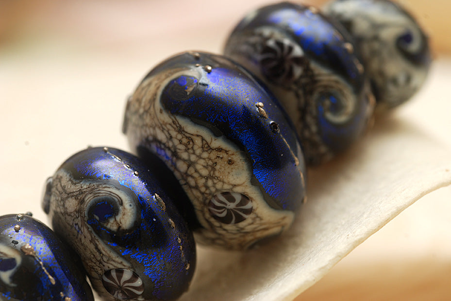 10411411 - Five Graduated Cobalt Celestial Rondelle Beads