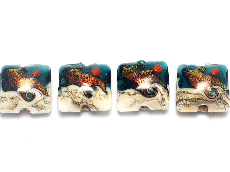 10411514 - Four Romantic Isle Waves Pillow Beads