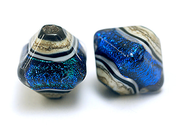 10411907 - Five Ocean Ridge Crystal  Shaped Beads