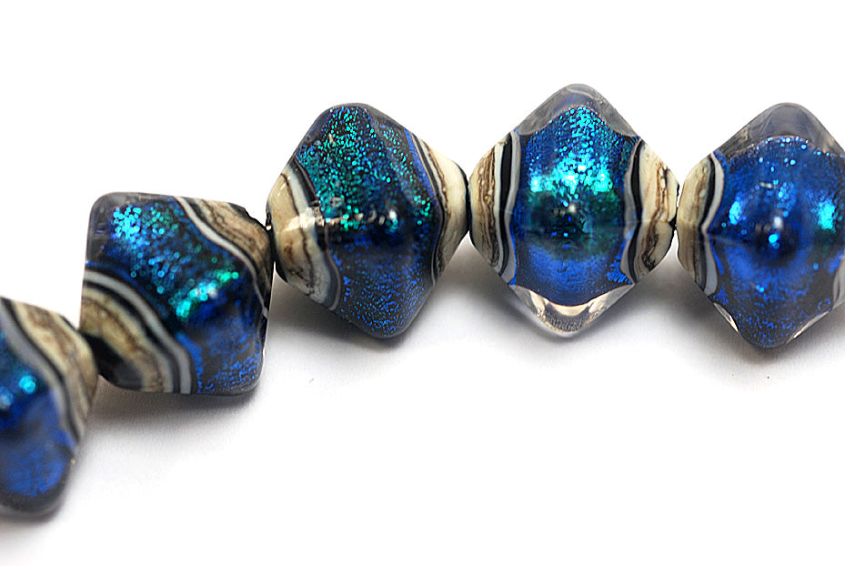 10411907 - Five Ocean Ridge Crystal  Shaped Beads