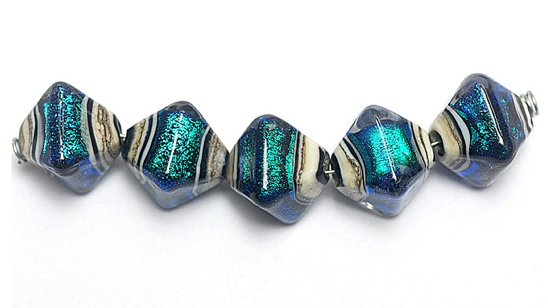 10411907 - Five Ocean Ridge Crystal  Shaped Beads