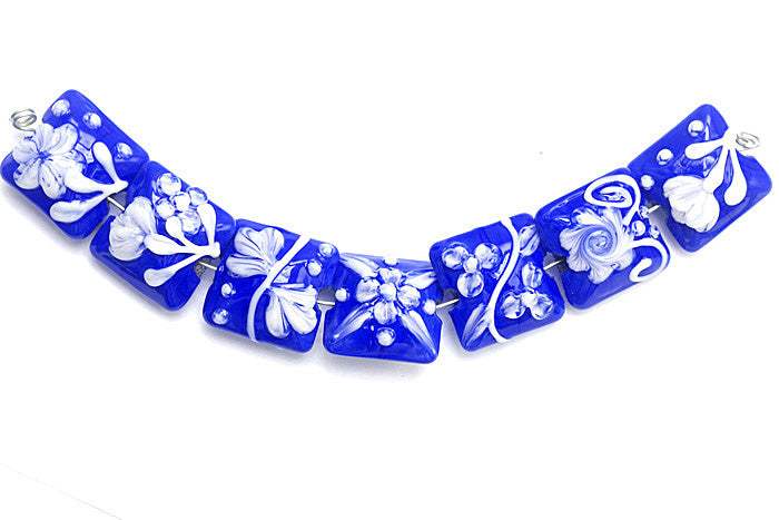 10412004 - Seven Royal Garden Pillow Beads