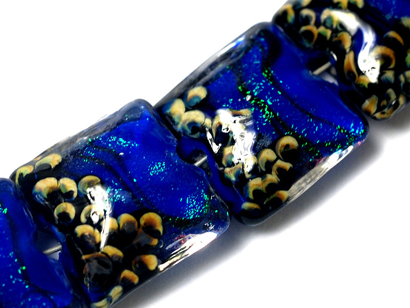 10413014 - Four Sapphire Sea Shimmer Pillow Beads