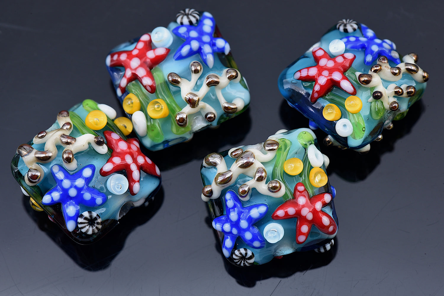 10415414 - Four Under The Sea, Sea Star and Coral Pillow Beads